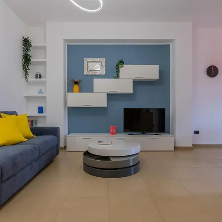 San Domenico Family Flat By Wonderful Italy Apartmán